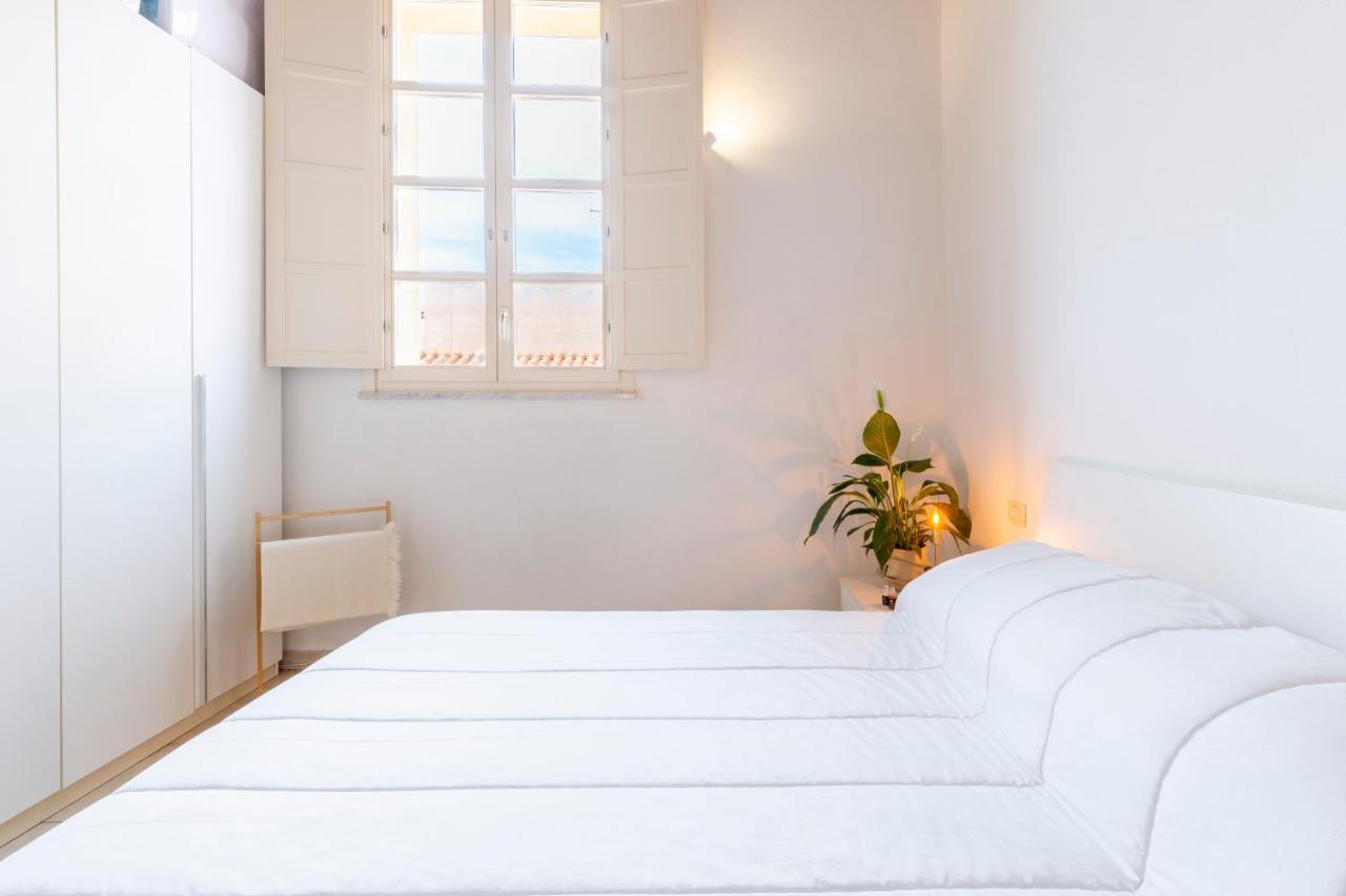 Castello Attic Sunset Terrace Διαμέρισμα Κάλιαρι Εξωτερικό φωτογραφία