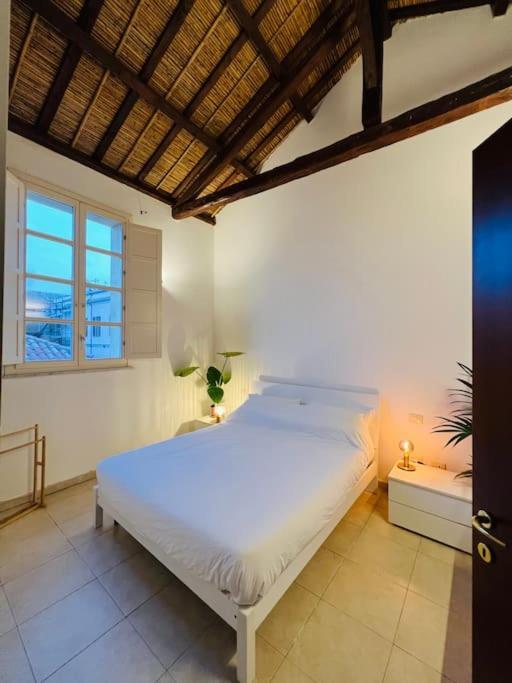 Castello Attic Sunset Terrace Διαμέρισμα Κάλιαρι Εξωτερικό φωτογραφία